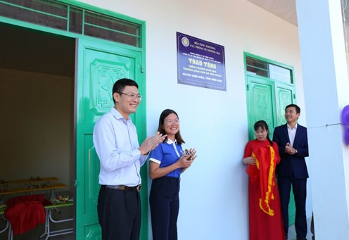 The Trade Remedies Authority of Vietnam inaugurated the “Happy Classroom” in Nua Ngam Commune, Dien Bien District, Dien Bien Province